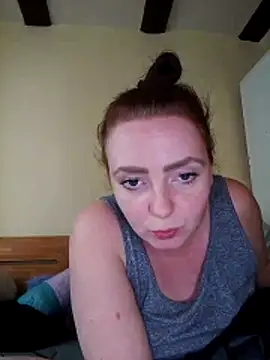 Bella-Monroe online show from 9, 4, 2026