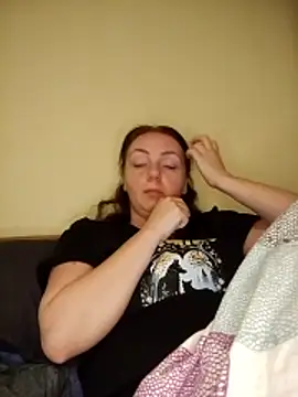 Bella-Monroe online show from 25, 3, 2026