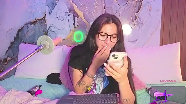 abbycandhy online show from 21, 4, 2026