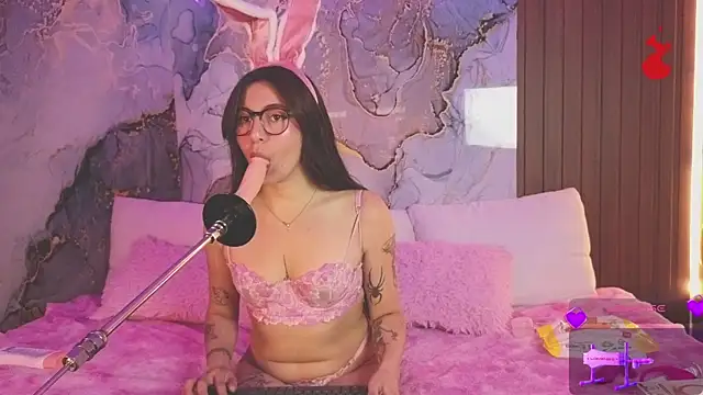 abbycandhy online show from 3, 6, 2026