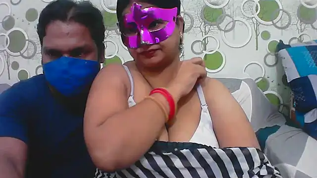 Snapshot of hard_to_do__ chatting on 8, 7, 2026 hard to do online show from 8, 7, 2026