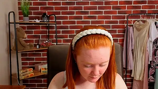 DeborahhBryan online show from 24, 3, 2026