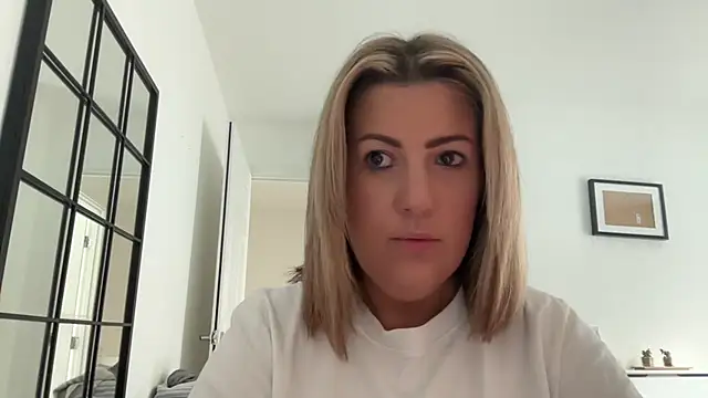 annabellewarick online show from 5, 7, 2026