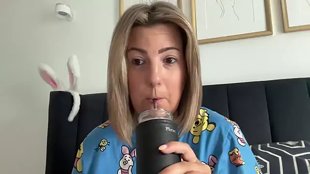 Snapshot of annabellewarick chatting on 4, 6, 2026 annabellewarick online show from 4, 6, 2026