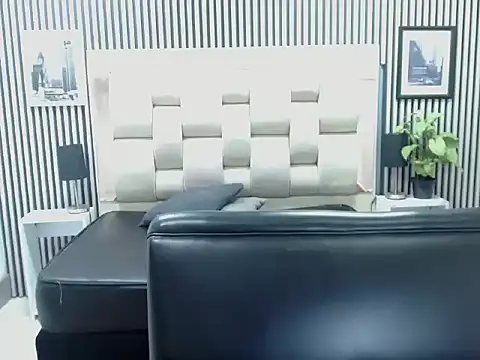 Alex Wolft online show from 25, 3, 2026