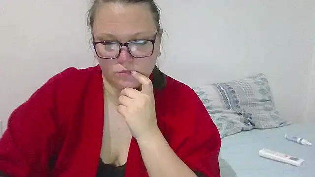 Snapshot of MuseChic_Wild chatting on 10, 4, 2026 MuseChic Wild online show from 10, 4, 2026