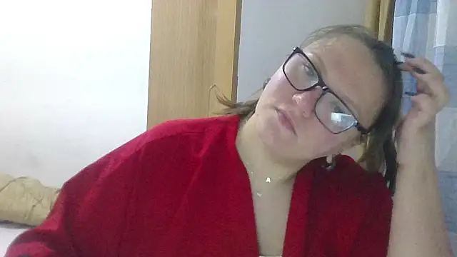 Snapshot of MuseChic_Wild chatting on 7, 5, 2026 MuseChic Wild online show from 7, 5, 2026