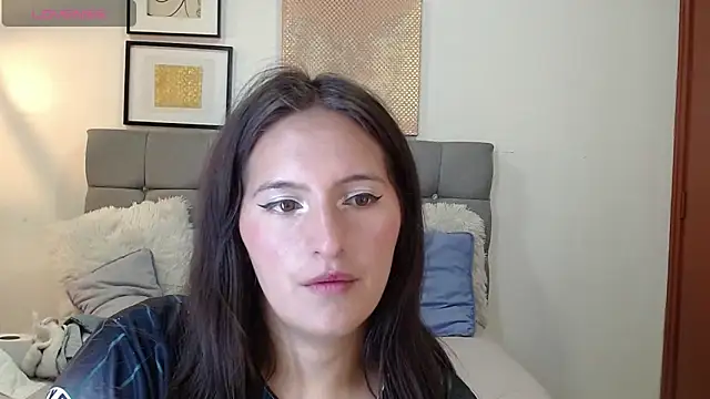 Sharon makelove online show from 19, 3, 2026