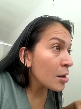 Snapshot of Dr_Edna_naughty chatting on 13, 7, 2026 Dr Edna naughty online show from 13, 7, 2026