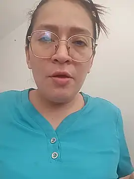 Snapshot of Dr_Edna_naughty chatting on 18, 6, 2026 Dr Edna naughty online show from 18, 6, 2026