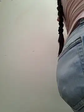 Snapshot of Dr_Edna_naughty chatting on 19, 6, 2026 Dr Edna naughty online show from 19, 6, 2026