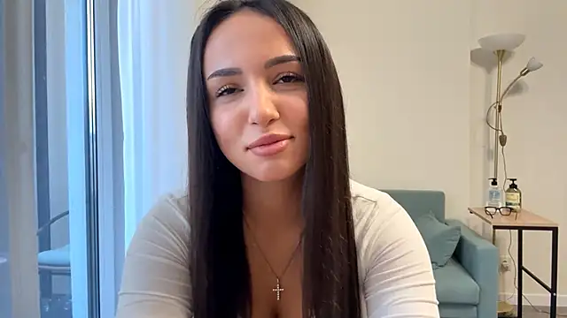 Snapshot of vixy_moon chatting on 10, 4, 2026 vixy moon online show from 10, 4, 2026