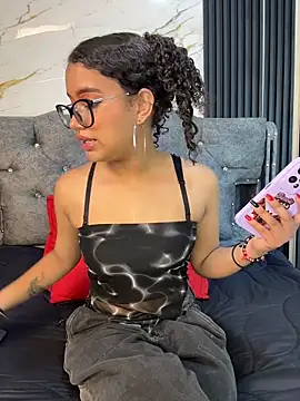 Bunny fire online show from 27, 3, 2026