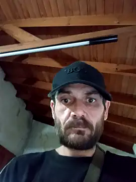 Snapshot of Toro18x4 chatting on 11, 4, 2026 Toro18x4 online show from 11, 4, 2026