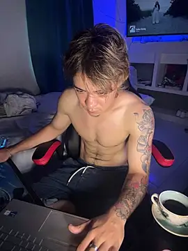 AngelLatinBoy online show from 5, 4, 2026