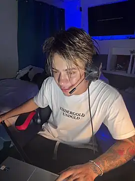 AngelLatinBoy online show from 28, 3, 2026