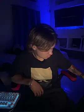 AngelLatinBoy online show from 3, 4, 2026