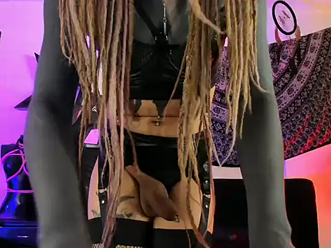 OnixWitch777 online show from 7, 4, 2026