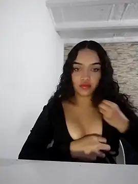 Snapshot of rouse_dance chatting on 5, 4, 2026 rouse dance online show from 5, 4, 2026