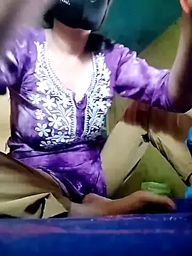 Divya3107 online show from 16, 4, 2026