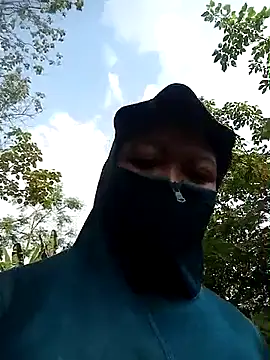 Bling-pusy online show from 11, 4, 2026