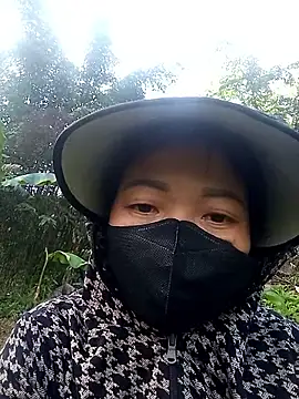 Bling-pusy online show from 27, 5, 2026