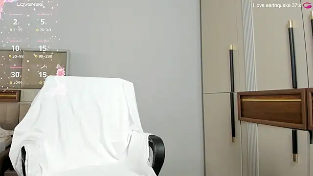 kasumikawa online show from 10, 4, 2026