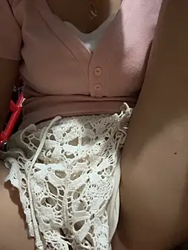 July-lovee online show from 27, 4, 2026