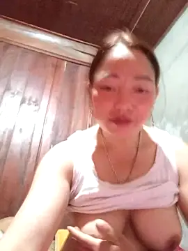 Yellow-pink online show from 29, 3, 2026