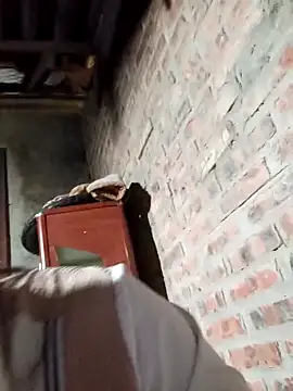 Yellow-pink online show from 21, 3, 2026