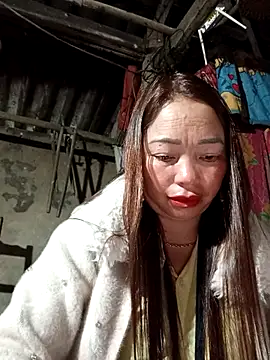 Yellow-pink online show from 25, 3, 2026