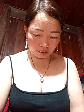 Yellow-pink online show from 16, 4, 2026