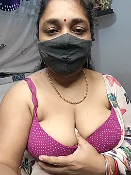 Snapshot of Tanvi_My_Girl chatting on 1, 8, 2026 Tanvi My Girl online show from 1, 8, 2026