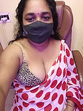 Snapshot of Tanvi_My_Girl chatting on 23, 7, 2026 Tanvi My Girl online show from 23, 7, 2026