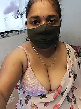 Snapshot of Tanvi_My_Girl chatting on 15, 7, 2026 Tanvi My Girl online show from 15, 7, 2026