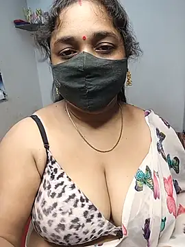 Snapshot of Tanvi_My_Girl chatting on 22, 7, 2026 Tanvi My Girl online show from 22, 7, 2026