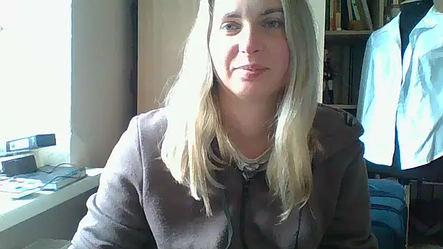 Mollie365 online show from 11, 4, 2026