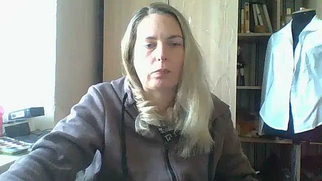 Mollie365 online show from 8, 4, 2026