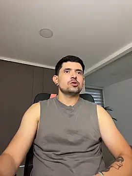 TroyeSavage online show from 24, 3, 2026