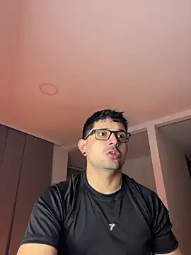 TroyeSavage online show from 6, 6, 2026