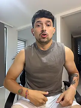 TroyeSavage online show from 19, 3, 2026