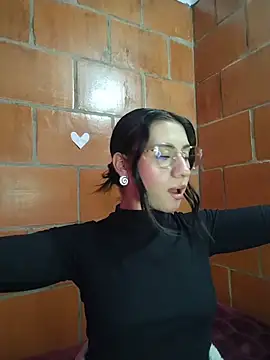 Amanda x1 online show from 7, 5, 2026