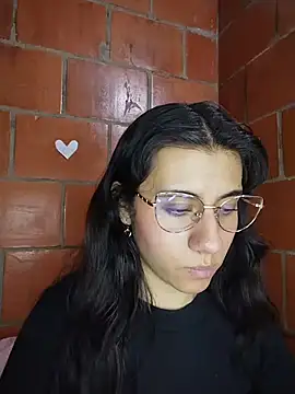 Amanda x1 online show from 10, 7, 2026