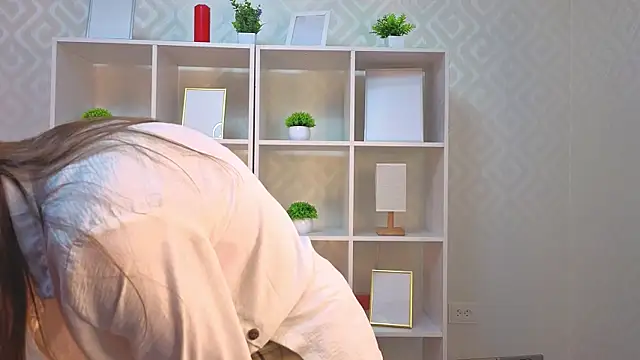 EsterCristofori online show from 25, 4, 2026