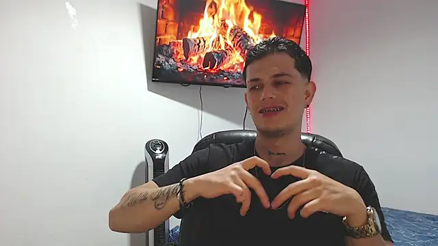 JUAN CAMILOXXX online show from 2, 4, 2026