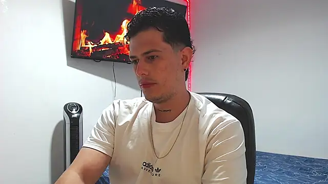 JUAN CAMILOXXX online show from 25, 3, 2026