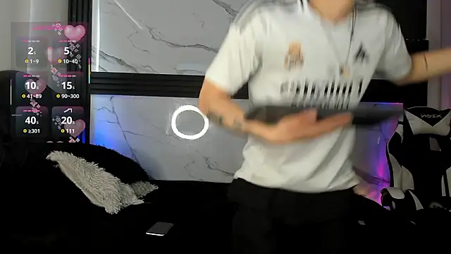 Snapshot of ThiagoFerrero_Hot chatting on 16, 3, 2026 ThiagoFerrero Hot online show from 16, 3, 2026