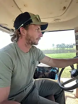 Snapshot of Franna7383 chatting on 14, 3, 2026 Franna7383 online show from 14, 3, 2026