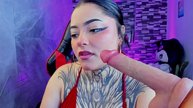 Snapshot of Sophiia_cherry chatting on 30, 6, 2026 Sophiia cherry online show from 30, 6, 2026