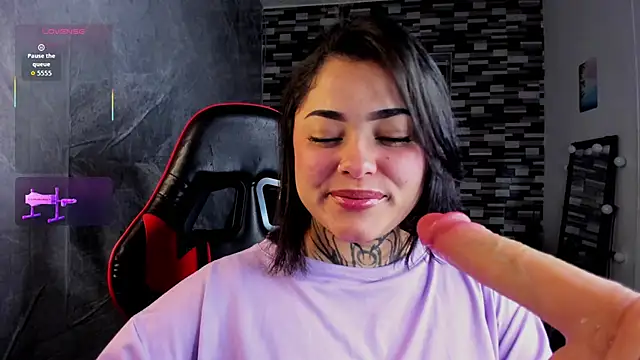 Snapshot of Sophiia_cherry chatting on 16, 3, 2026 Sophiia cherry online show from 16, 3, 2026